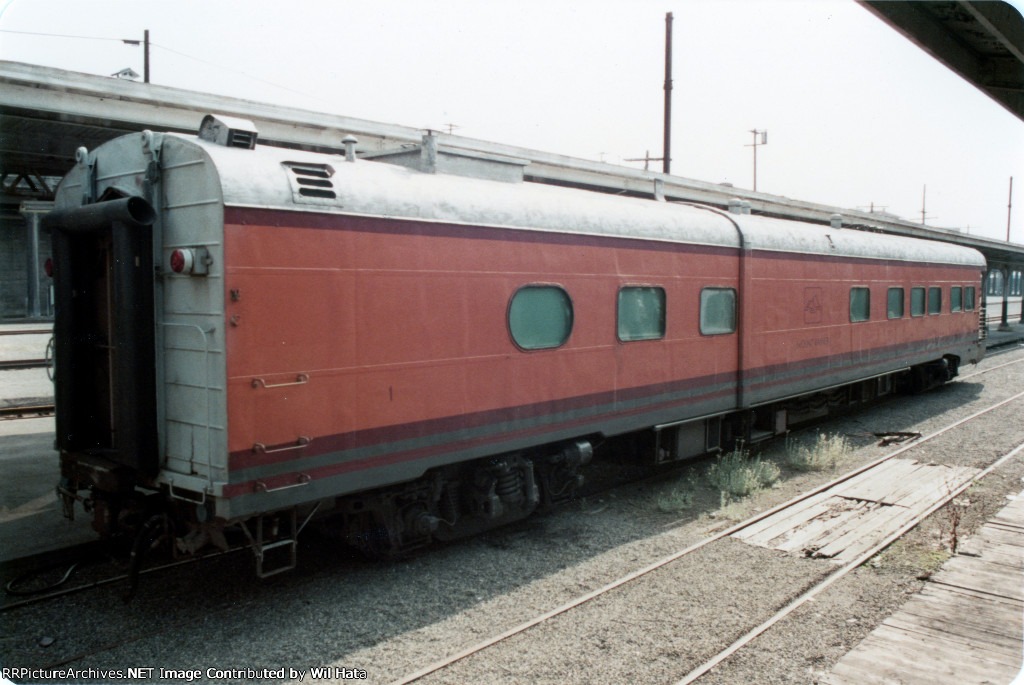 PV Private Car 800197 "Mount Rainier"